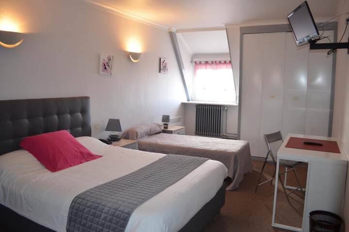 Room 19 of 31