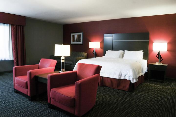 Room 37 of 73