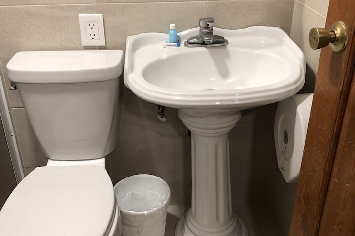 Room 14 of 17