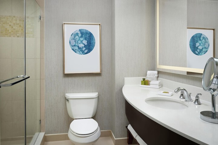 Room 100 of 163