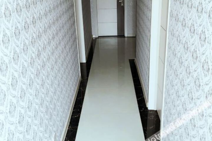 Hotel Interior 4 of 11