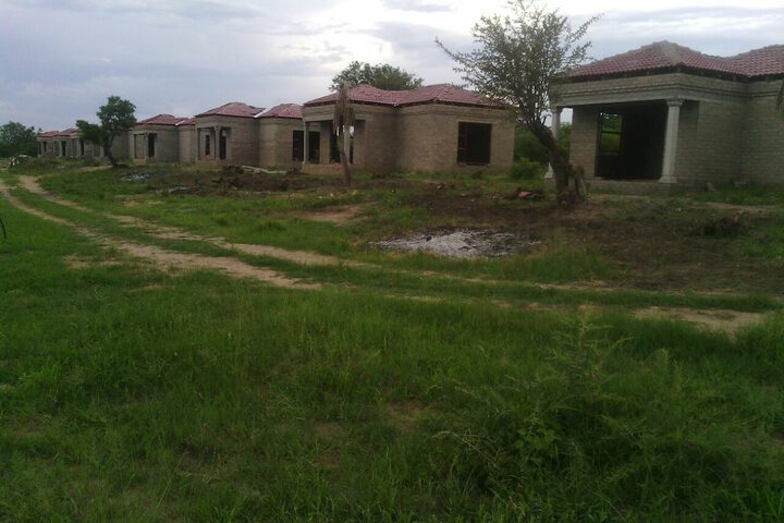 Property Grounds 5 of 9
