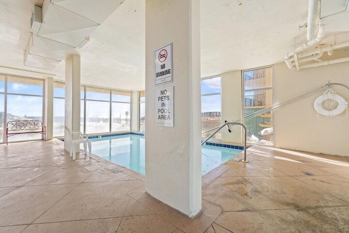Pool 6 of 17