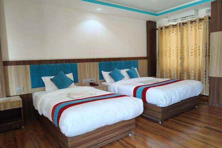 Room 2 of 22