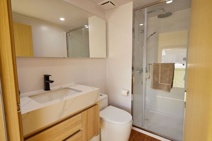 Room 14 of 36