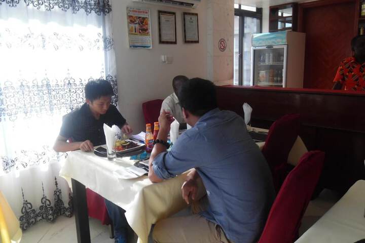Dining 20 of 37