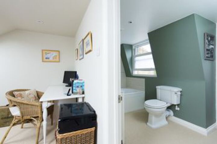 Room 2 of 29