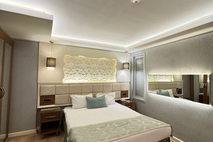 Room 4 of 46