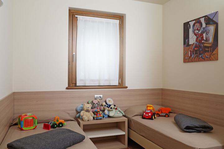 Room 12 of 59