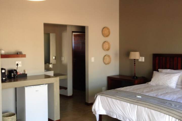 Room 10 of 91