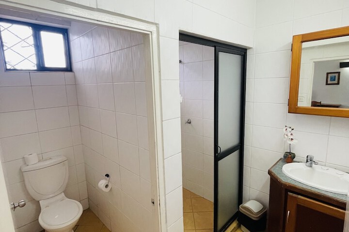 Room 47 of 92