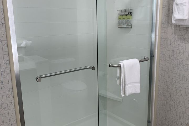 Bathroom shower