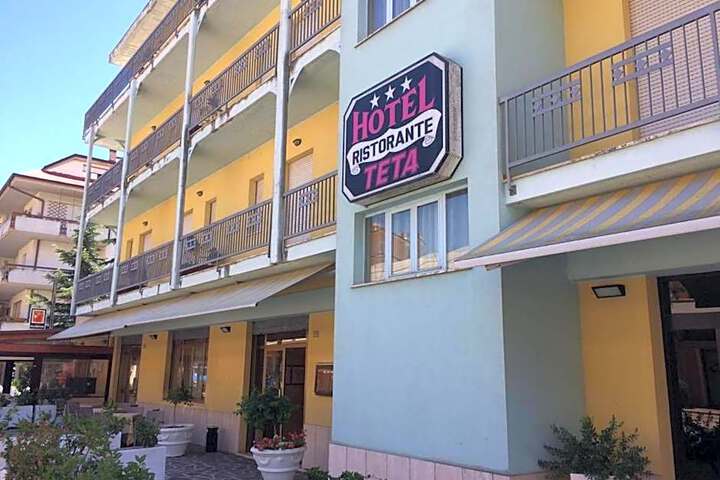 Hotel Teta