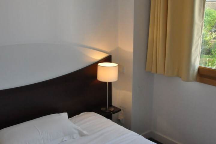 Room 41 of 98
