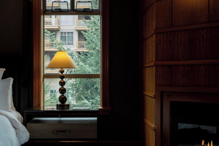 Room 18 of 151