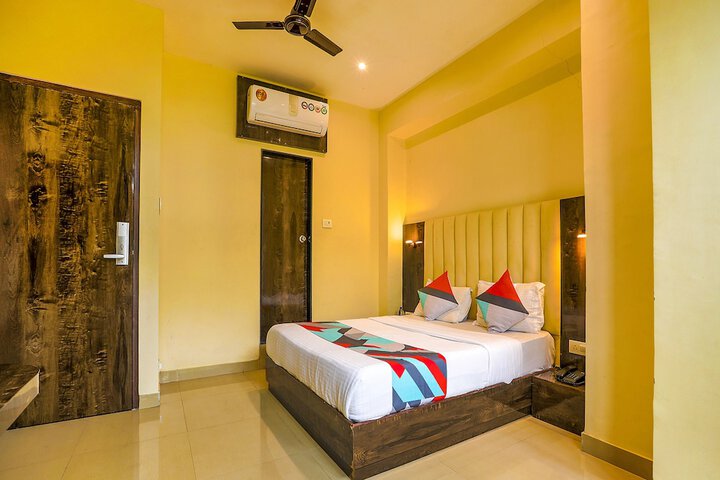 Fabexpress Gateway Inn