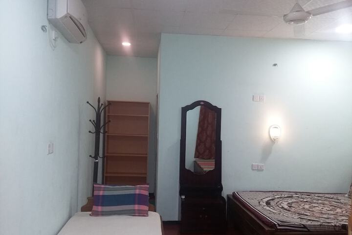 Room 17 of 22