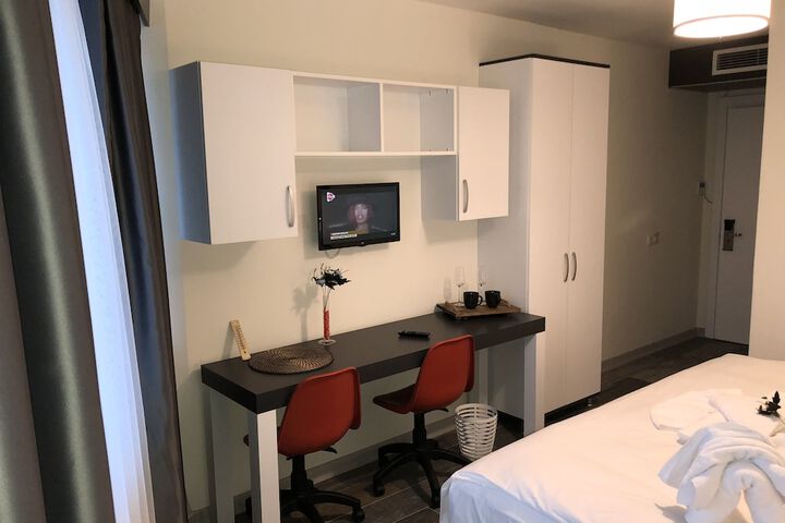 Room 41 of 78