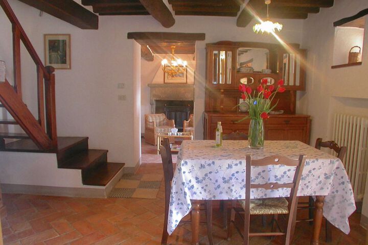 Room 3 of 10