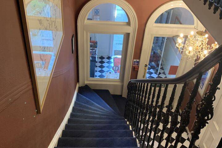 Entrance & Lobby