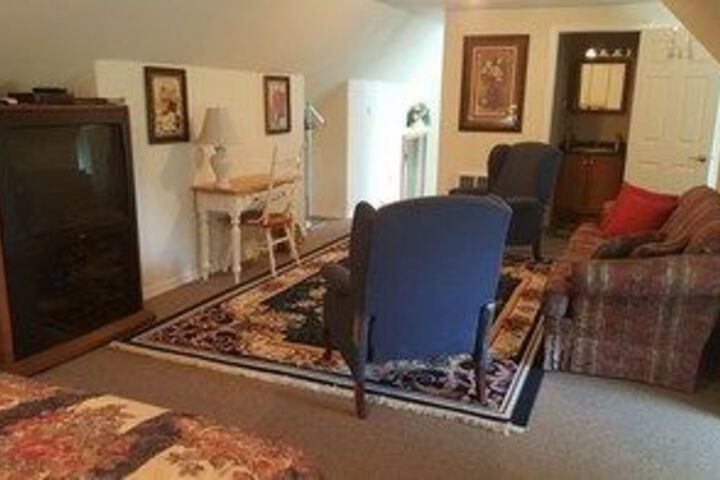 Room 18 of 21