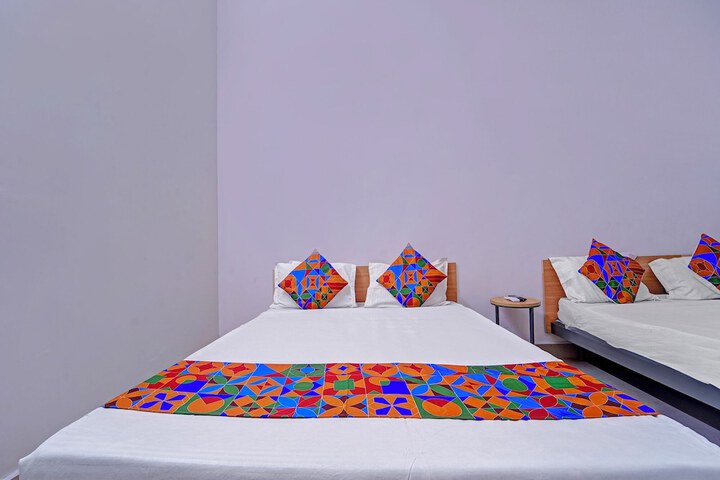 Room 14 of 26
