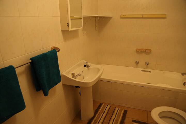 Room 17 of 26
