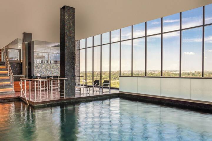 Pool 17 of 41