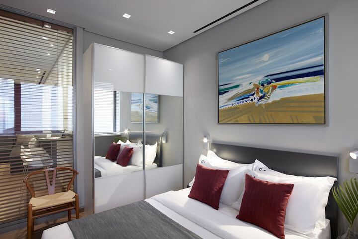 Room 21 of 56