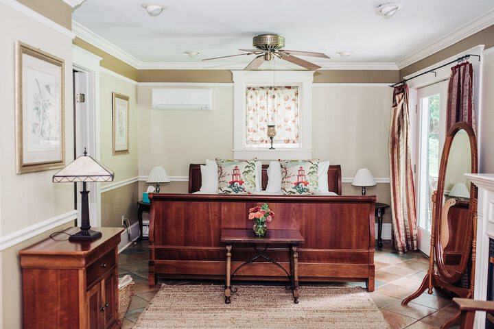 Room 5 of 59
