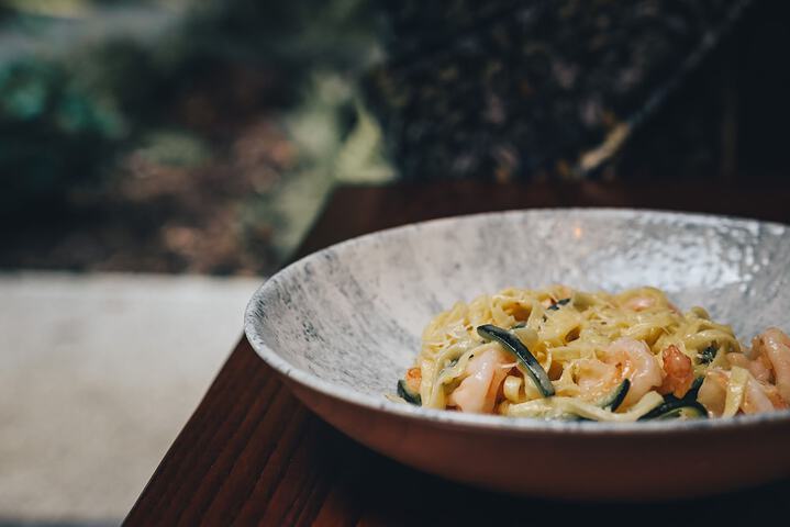 Dining 48 of 65