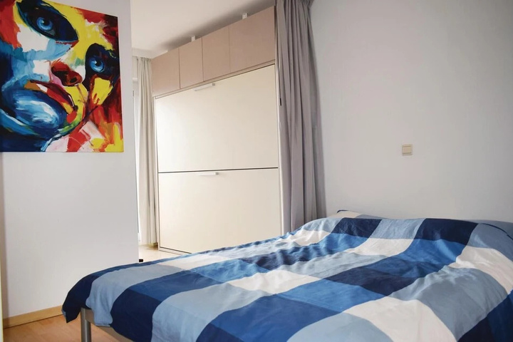 Room 3 of 13