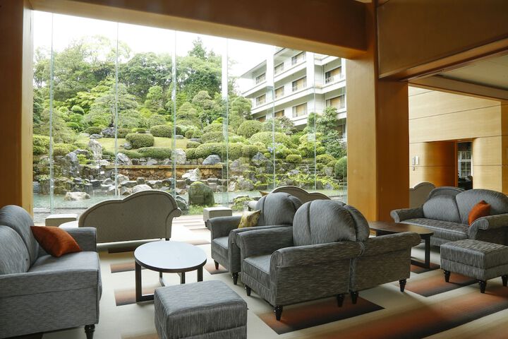 Lobby Entry