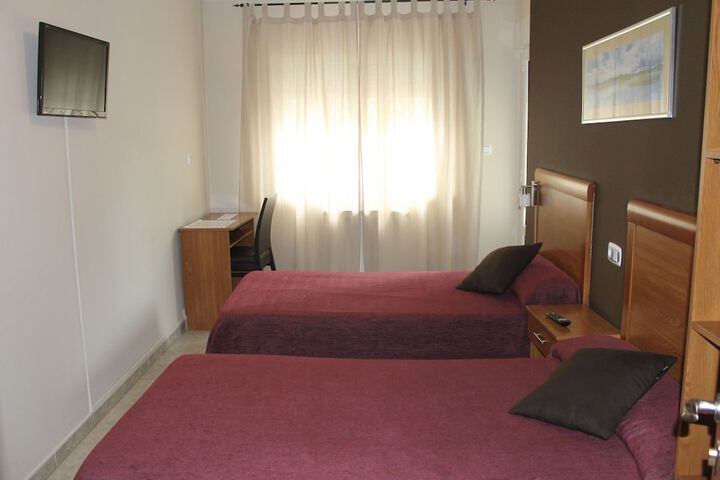 Room 9 of 43