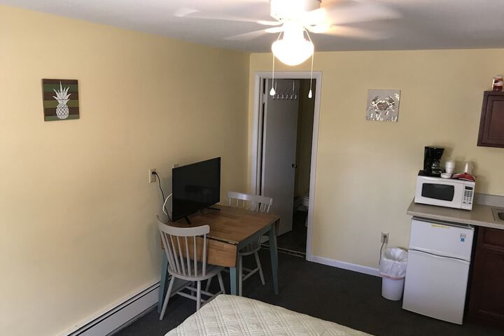 Room 9 of 31