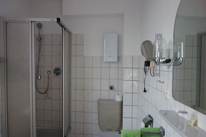 Room 29 of 50