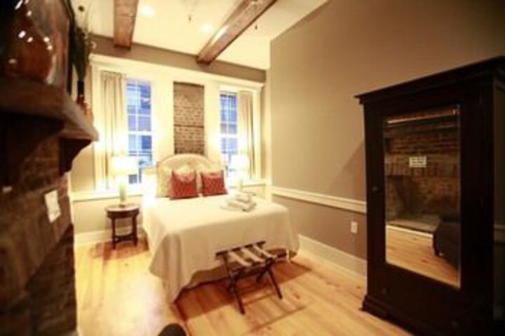 Room 12 of 20