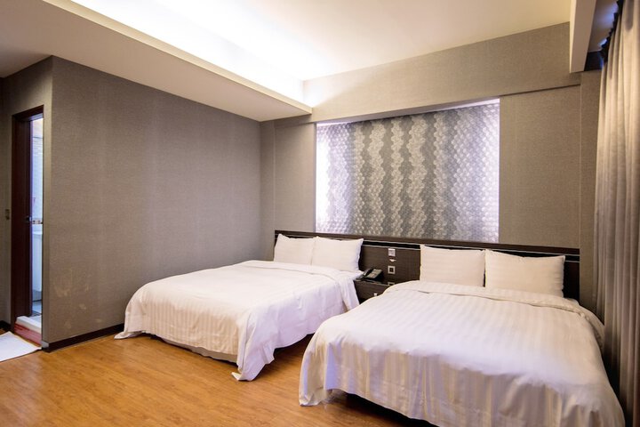 Room 12 of 55