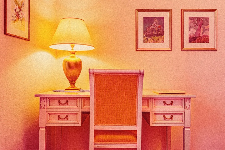 Room 3 of 40