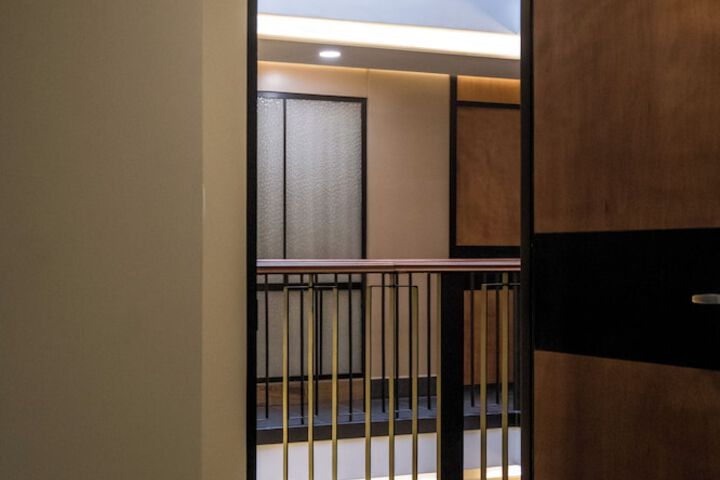 Room 3 of 24
