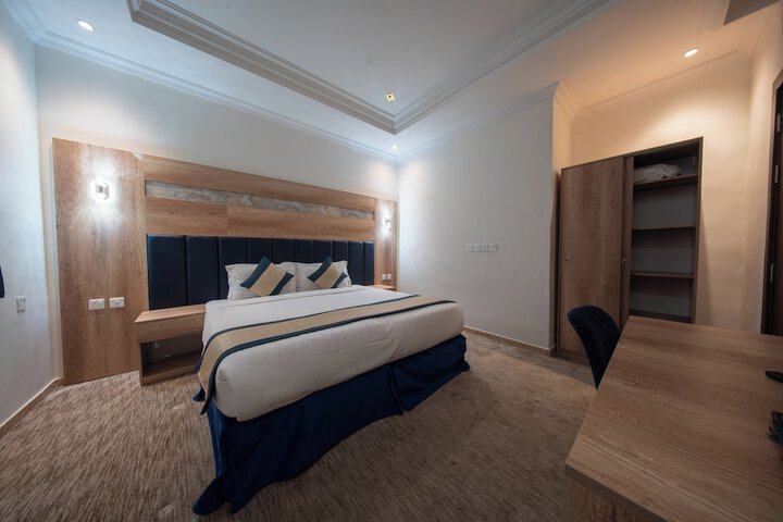 Room 14 of 53