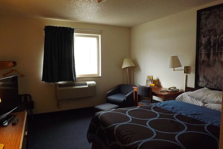 Room 23 of 52