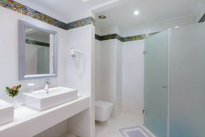 Bath Interior