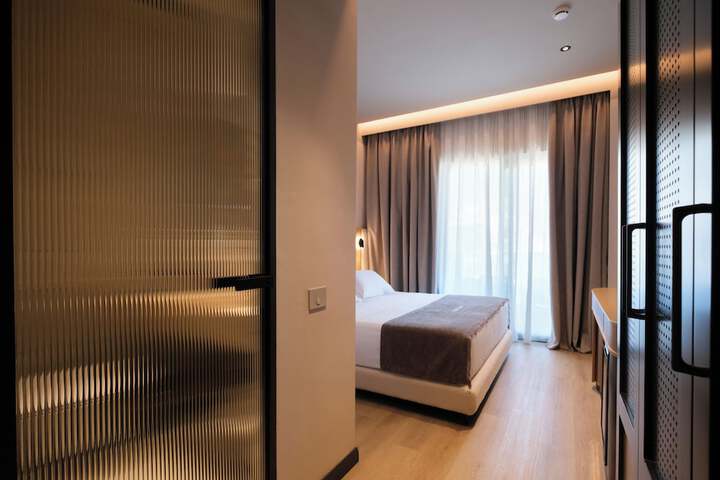 Room 26 of 109