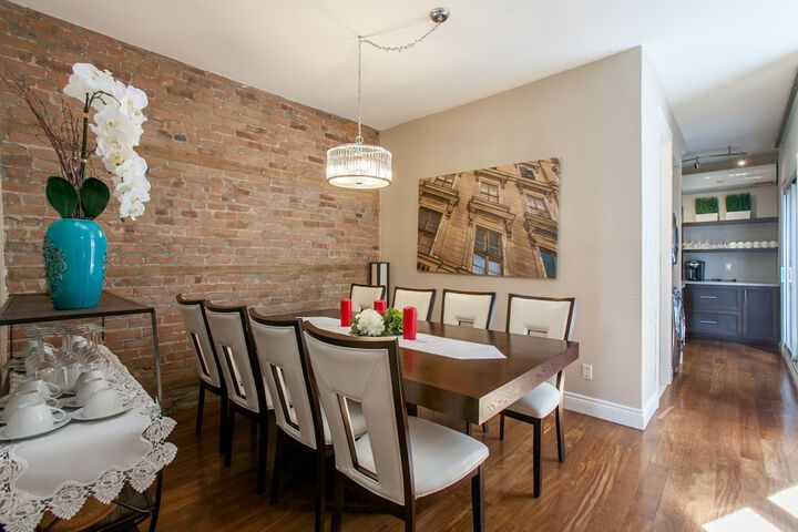 Dining Photos