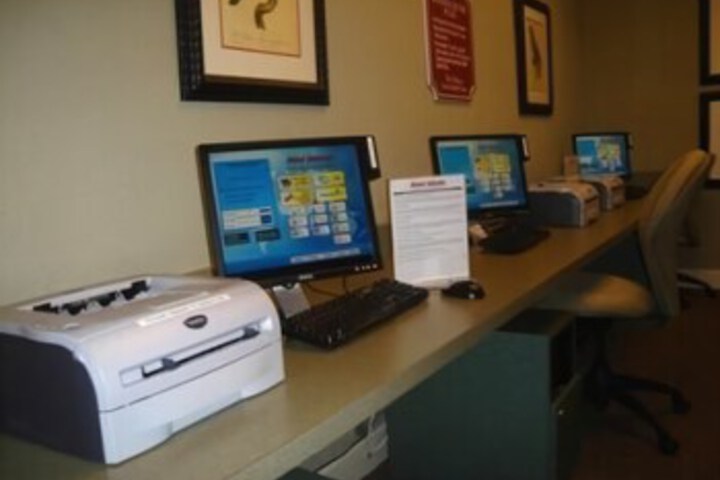 Business Center 11 of 143