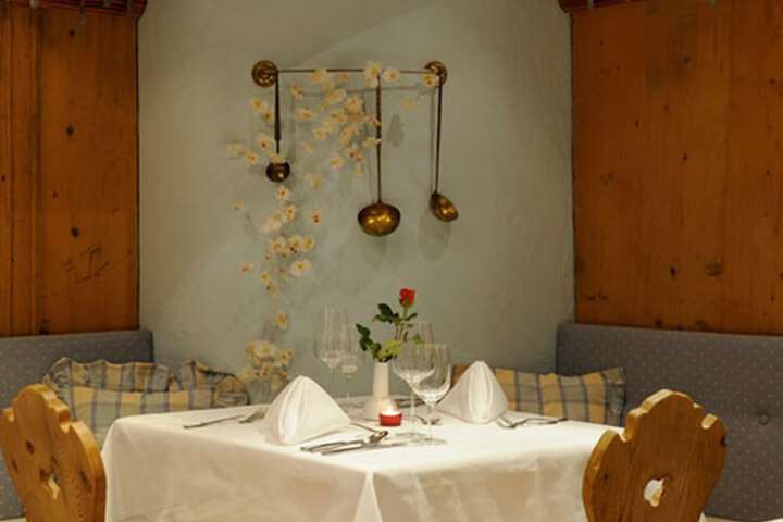 Dining 86 of 116