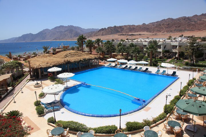 Pool Hotel