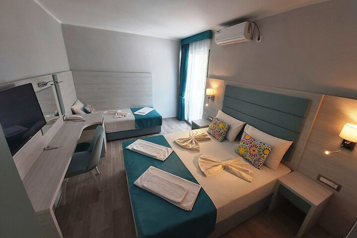 Room 21 of 57