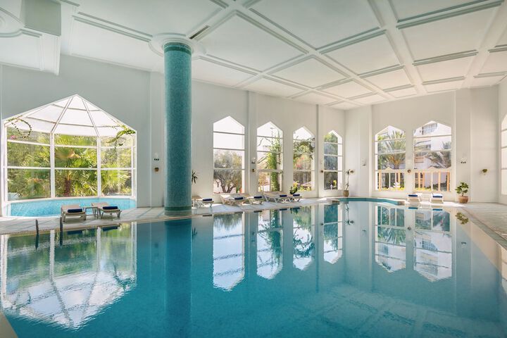 Pools & Facilities